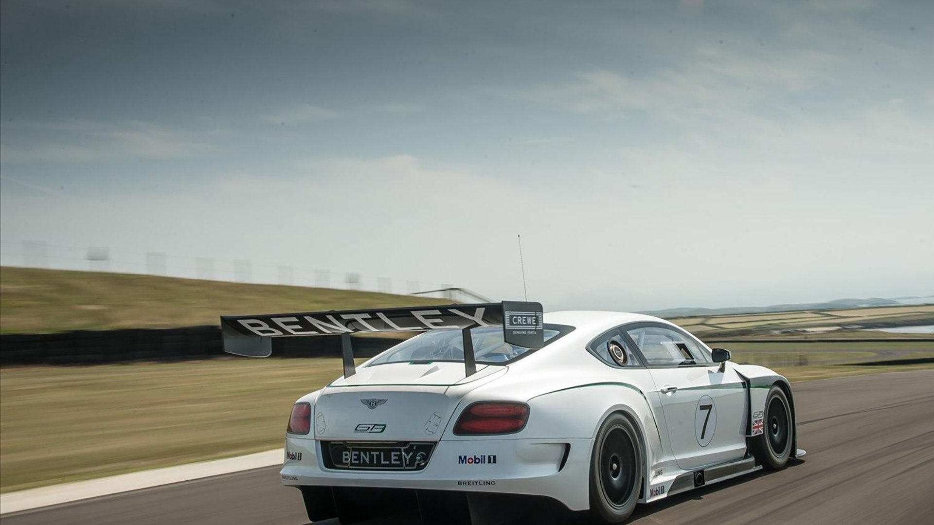 熊猫体育官方试玩-黎巴嫩男篮在西亚锦标赛中奋拼不止，步入奥运梦想场景，黎巴嫩男篮对中国男篮